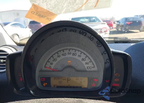 2015 Smart Fortwo Pure from USA, damaged, VIN WMEEJ3BAXFK801592